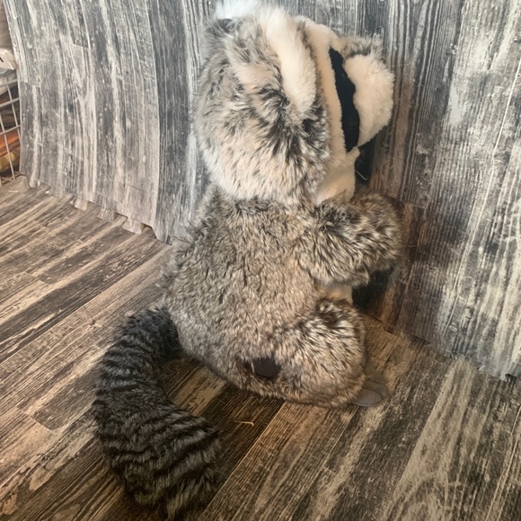 Pottery Barn Teen Rockin Push Raccoon Speaker - Picture 5 of 11